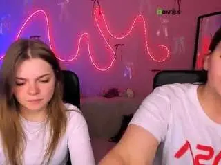 Yuna-kim  live sex cam