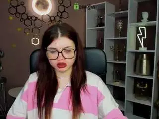 Yuna-kim  live sex cam