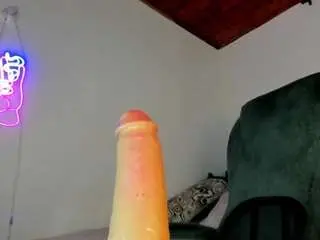 Im-criiistal  live sex cam