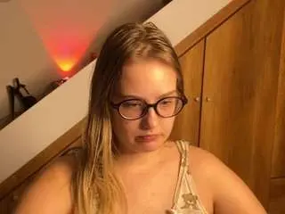 Jacywinslat  live sex cam
