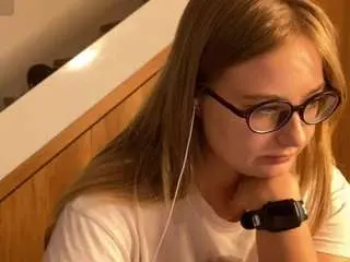 Jacywinslat  live sex cam