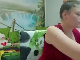 Joyfuluntamed  live sex cam