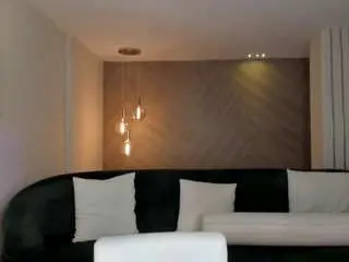 Niaholland  live sex cam