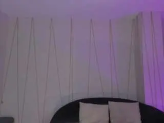 Niaholland  live sex cam