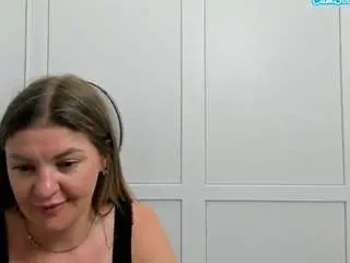 Prettygirll  live sex cam