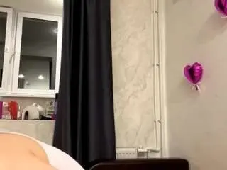 Adelinacomerford  live sex cam