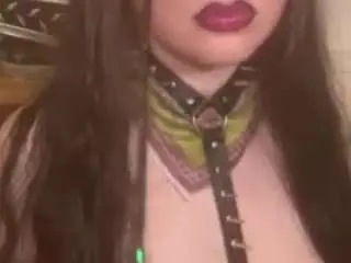 Blackmarketvenus  live sex cam