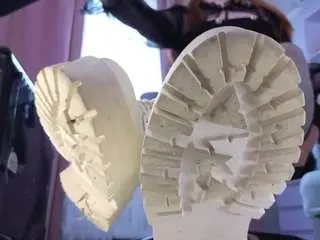 Cruelsiren  live sex cam