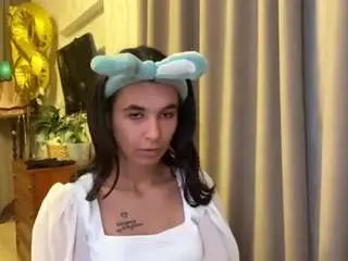 Daiseyrivlin  live sex cam