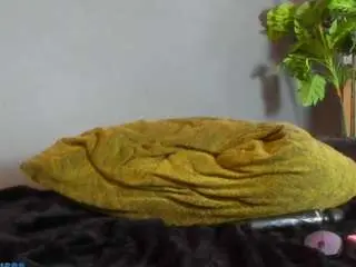 Kira-exe  live sex cam
