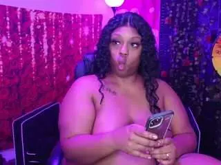 Queencroze  live sex cam