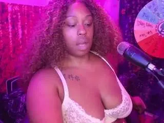 Queencroze  live sex cam