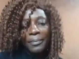Applebottoms01  live sex cam