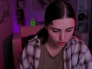 Awesomeemma1  live sex cam