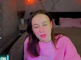 Karolina-kely  live sex cam