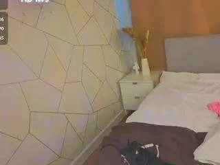 Karolina-kely  live sex cam