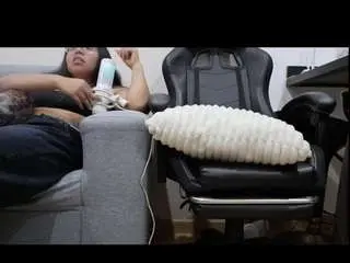 Kyla14  live sex cam