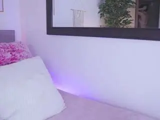 Lia-mackenzie  live sex cam