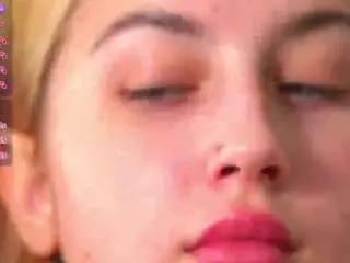 Lillianweal  live sex cam