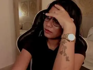 Caro03x  live sex cam