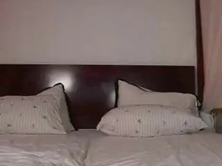 Katyerave  live sex cam