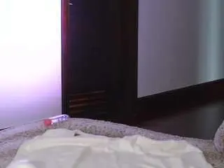 Katyerave  live sex cam
