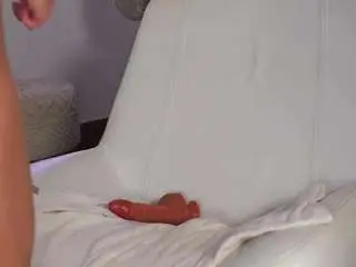 Katyerave  live sex cam