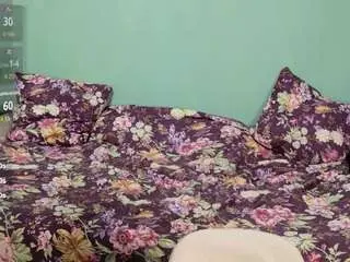 Take-me-to-moon  live sex cam