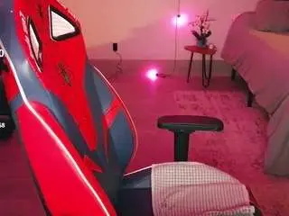 Rogues-gambit  live sex cam