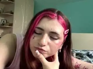 Tesshassey  live sex cam