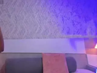 Tisha-cole  live sex cam