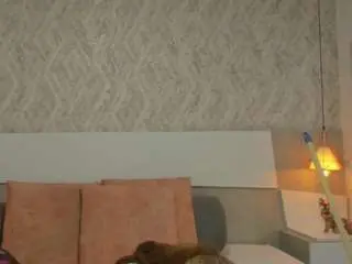 Tisha-cole  live sex cam
