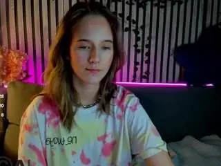 Casey-sweeet  live sex cam