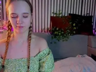 Casey-sweeet  live sex cam
