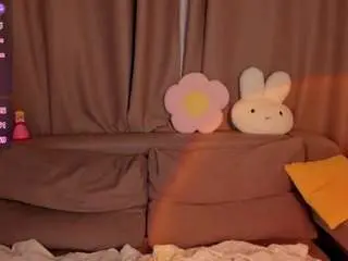 Casey-sweeet  live sex cam