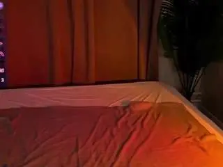 Casey-sweeet  live sex cam