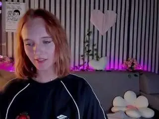 Casey-sweeet  live sex cam