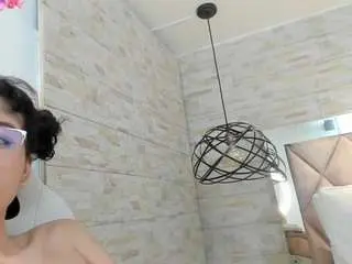 Chloe-cortez  live sex cam