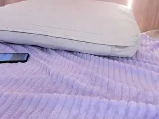 Chloe-cortez  live sex cam
