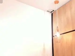Chloe-cortez  live sex cam