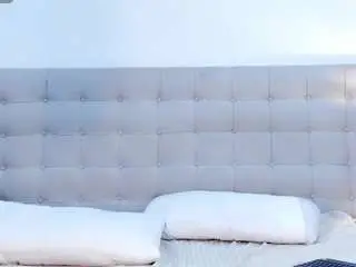 Daimondjohnson  live sex cam
