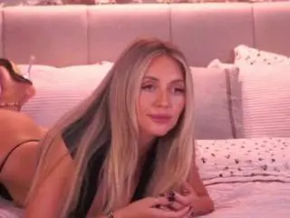Joannee  live sex cam