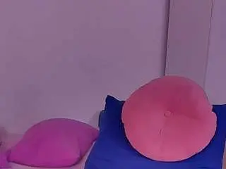 Kellywebster  live sex cam