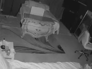 Voyeurcam-baileybase-room  live sex cam