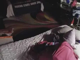 Voyeurcam-baileybase-room  live sex cam