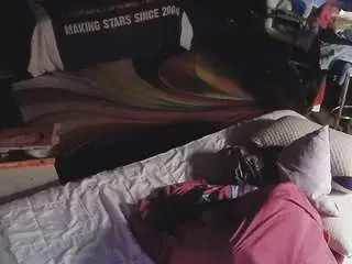 Voyeurcam-baileybase-room  live sex cam