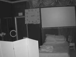 Voyeurcam-baileybase-room  live sex cam
