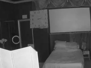 Voyeurcam-baileybase-room  live sex cam