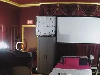 Voyeurcam-baileybase-room  live sex cam