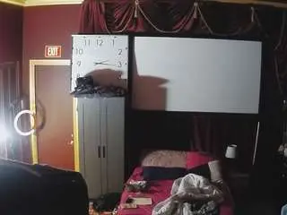 Voyeurcam-baileybase-room  live sex cam